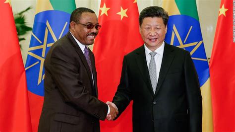 poignee-main-premier-ministre-chinois-president-africain-cooperation